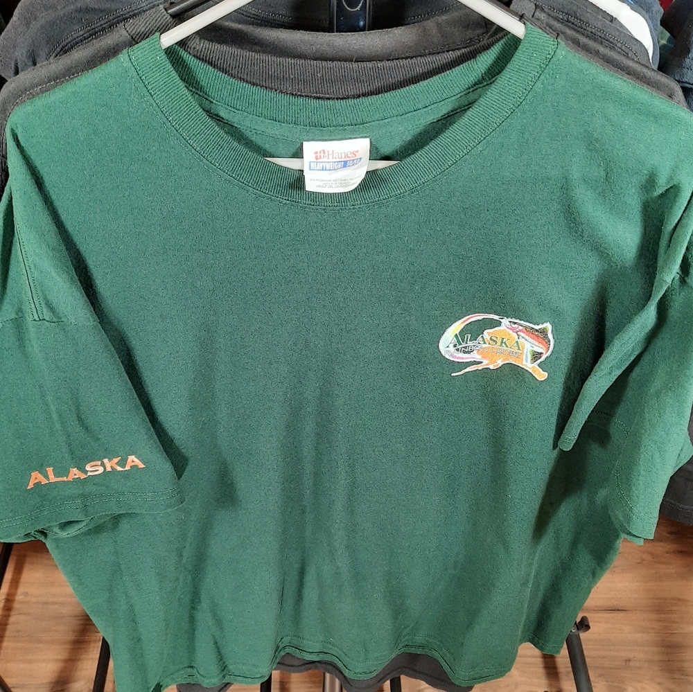 Alaska, Rainbow Lodge tee